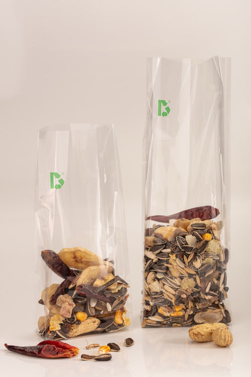 Flat bottom pouches
